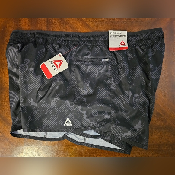 Reebok relaxed shorts - Picture 4 of 10